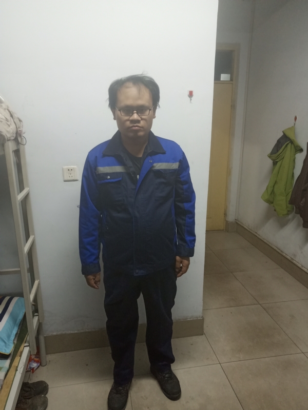 黄俊的第一张照片--滨州认干亲服务网